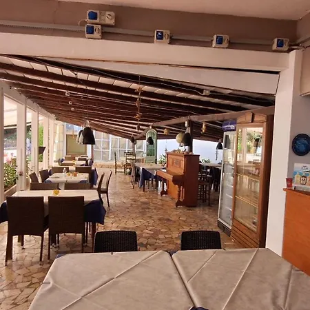 Elba Holidays - Napoleon פרוצ'ו